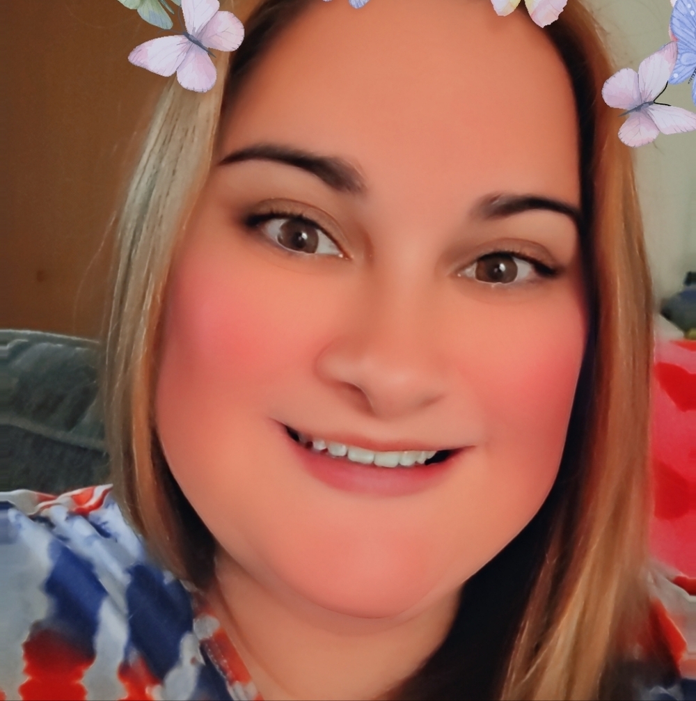 Meet your Posher, Maria